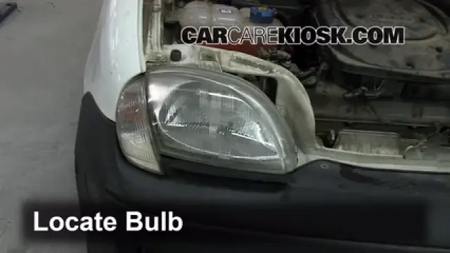 2006 Fiat Seicento 600 Van 1.1L 4 Cyl. Éclairage Feu clignotant avant (remplacer l'ampoule)